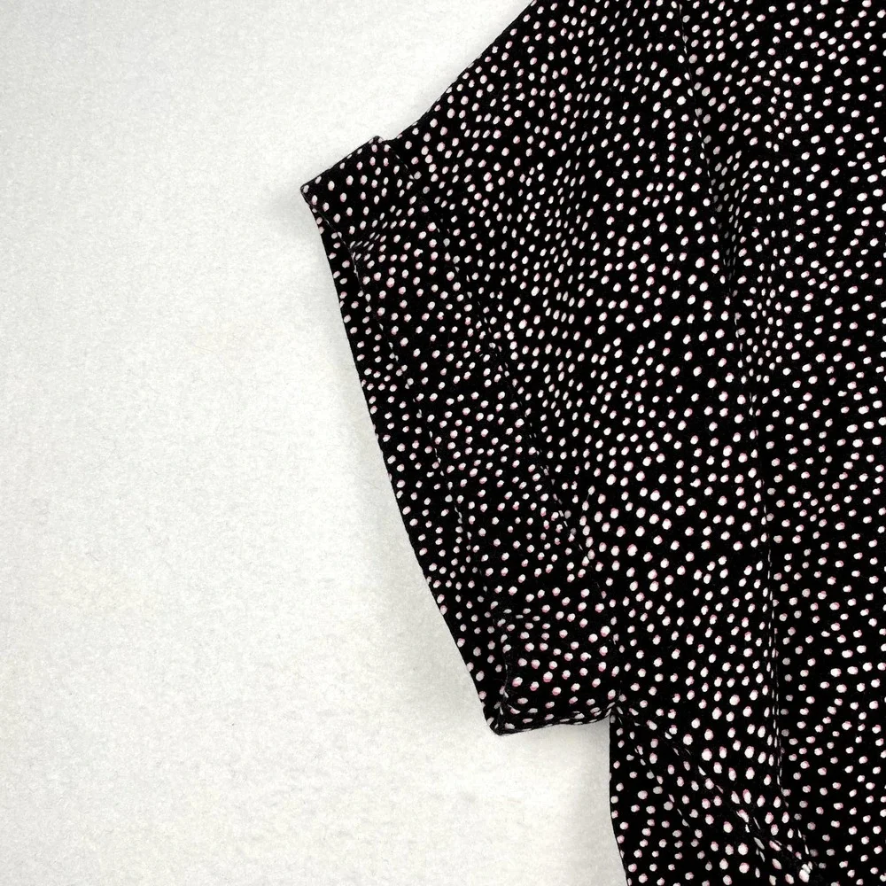 Express Sz M Women's Black Polka Dot Printed Top with Tie on‎ Back Short Sleeve - Picture 8 of 8